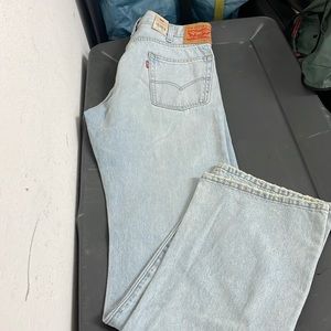 Levi’s light blue jeans